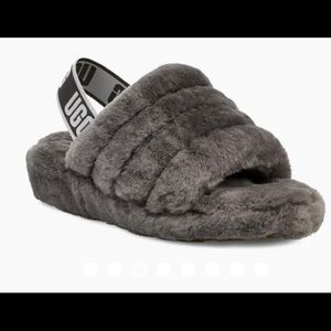 UGG grey slippers (indoor/outdoor)